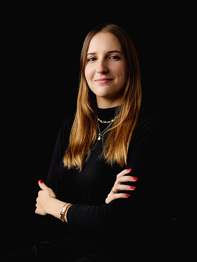 Portrait von Belen Poppe